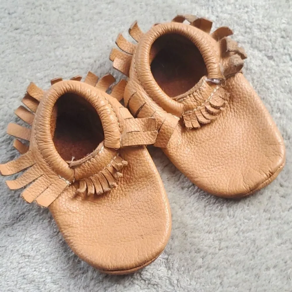 Freshly Picked Pebbled Leather Moccasins